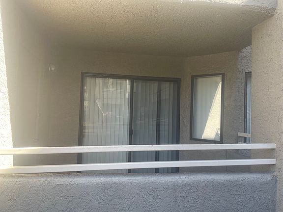 2nd image of 5074 S Rainbow Blvd Unit 101