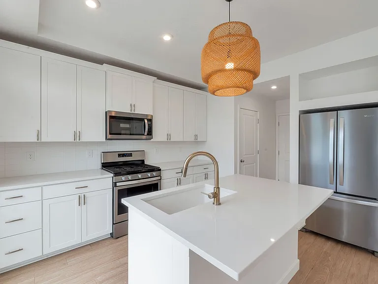 2668 N Heston Park — Photo 3