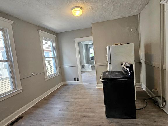 3rd image of 43 Dayton St #1