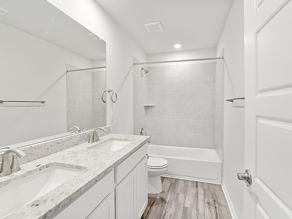 The Mckinnon 451 Floorplan