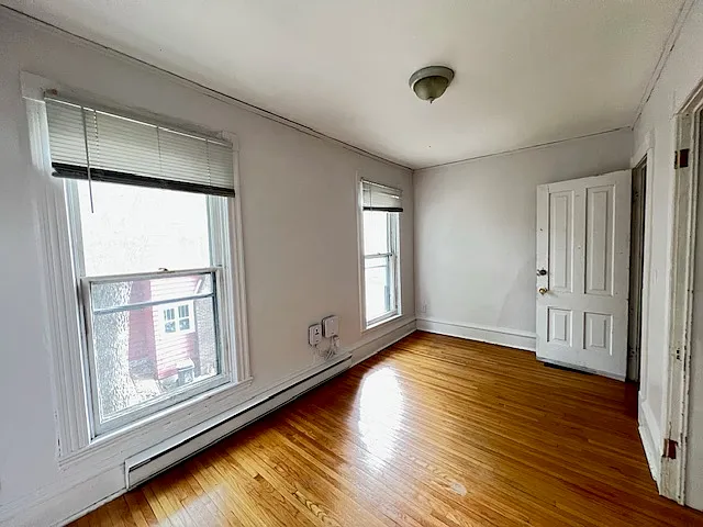 3 bed, 1670 sqft, $1,900 — Photo 4