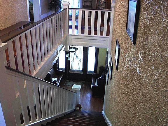 5th image of 4257 Sullivan Gardens Dr