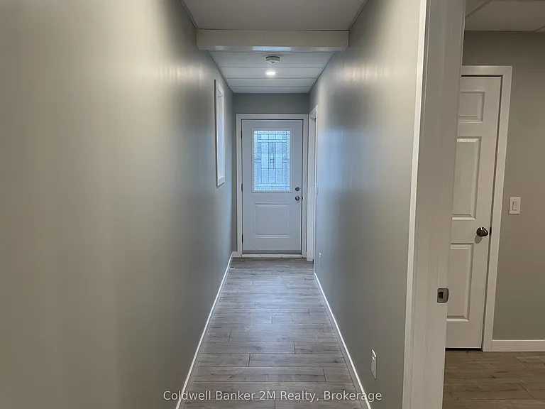 101 Bobcaygeon Rd #4 — Photo 2