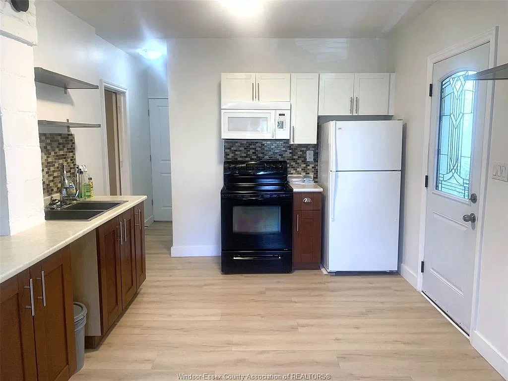 2 bed, $1,625 — Photo 3