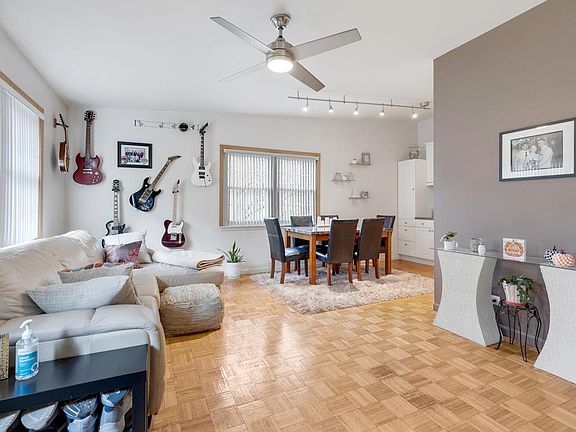 3rd image of 330 Westwood Ct #2