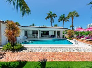 810 Valencia Dr, Boca Raton, FL 33432