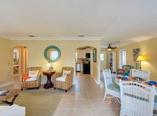 363 E Lansdowne Ave, Orange City, FL 32763