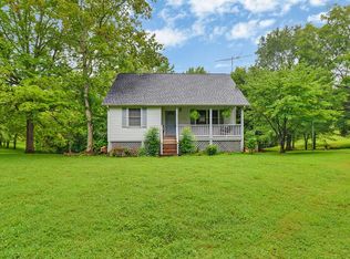 676 Sunny Point Rd, Baxter, TN 38544