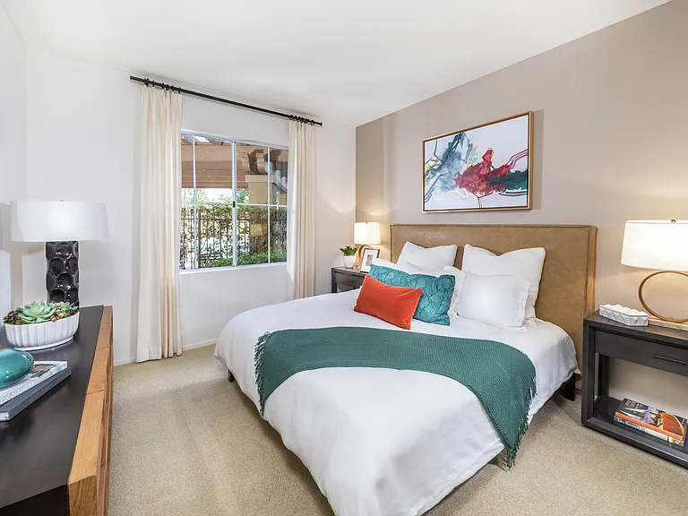 Rancho Monterey Apartment Homes — Photo 7