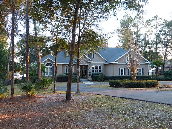 2nd image of 205 Star Lake Dr