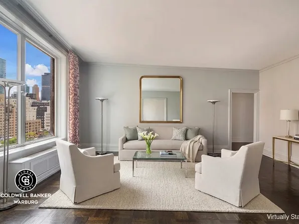 565 Park Avenue image 1 of 11