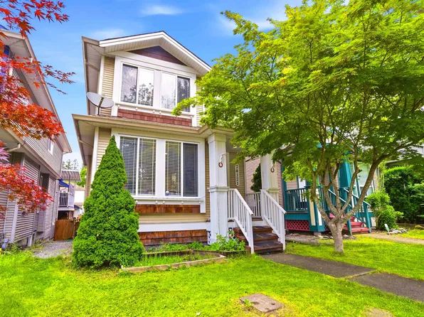 24121 102nd Ave, Maple Ridge, BC V2W 2A2