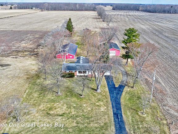 4th image of 8730 Chesaning Rd