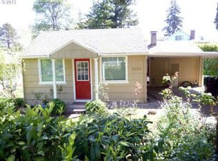 8464 SW 35th Ave, Portland, OR 97219