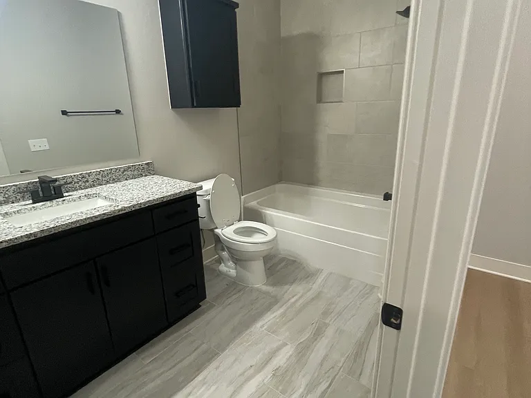 5212 Reagan Dr #B — Photo 12