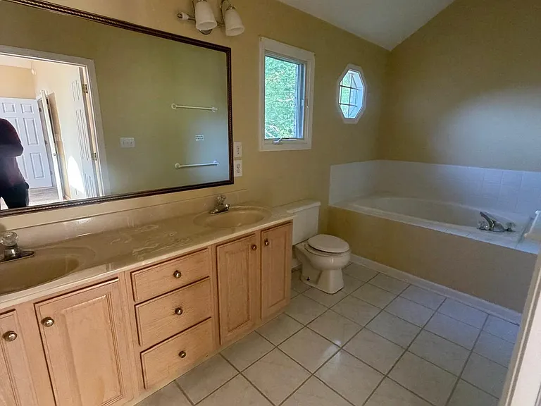 6046 Margaux Ln — Photo 7