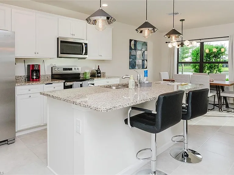 6168 Harmony Dr — Photo 7