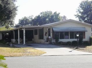 616 Sycamore Sq, Lady Lake, FL 32159