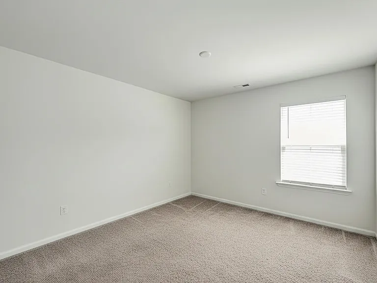 8105 Lyman Ct — Photo 31