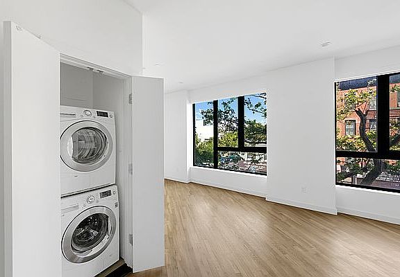 3rd image of 186 Putnam Ave APT 3B