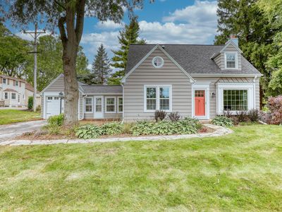 645 Hi View Ct, Elm Grove, WI, 53122