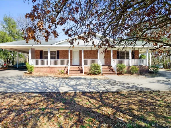1633 & 1635 Ireland Dr, Fayetteville, NC 28304