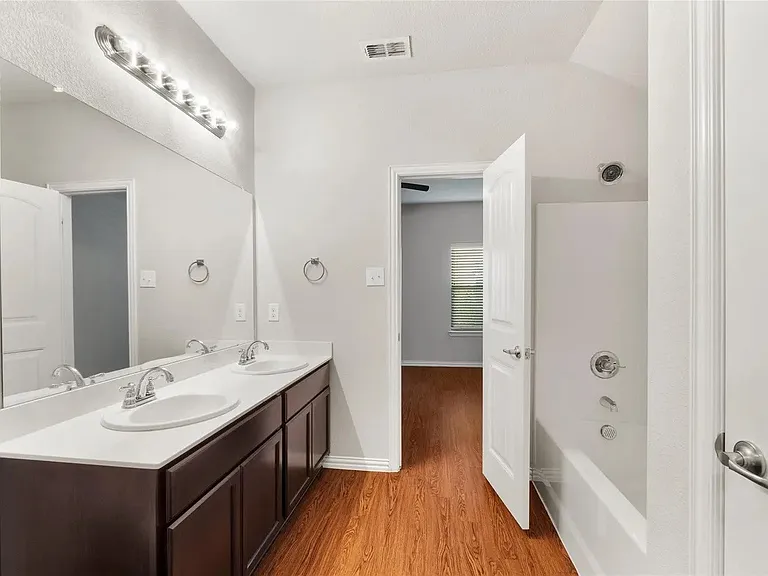 2905 Pacifico Way — Photo 7
