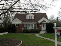 2nd image of 104 Mohawk Dr