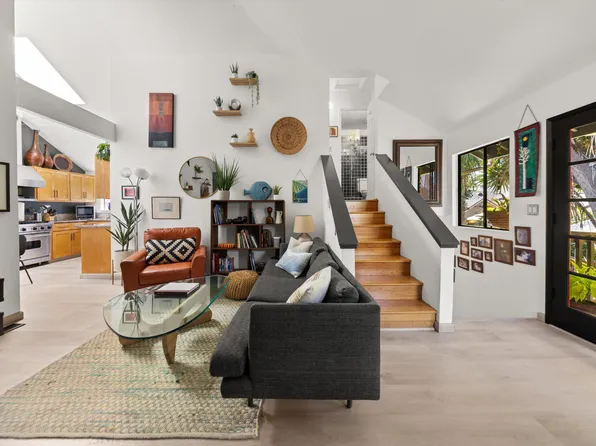 30 S Salinas St APT B, Santa Barbara, CA 93103