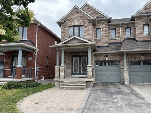 37 Via Toscana, Vaughan, ON L4H 3V5