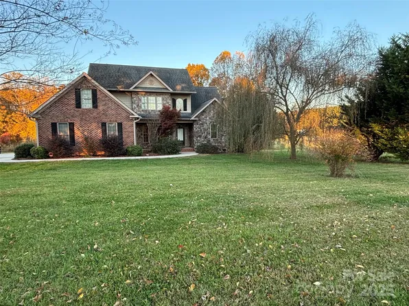 484 New Salem Rd, Statesville, NC 28625