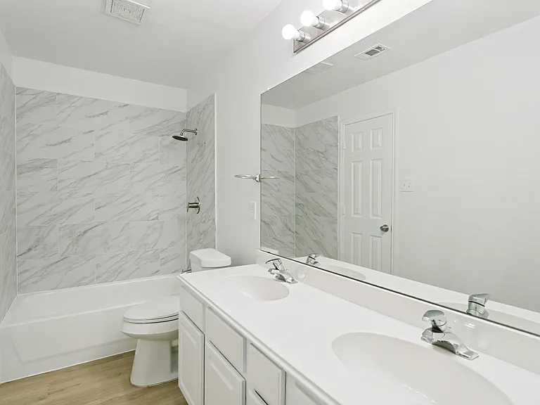 1745 Woodstream Ln — Photo 6