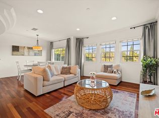 4832 Whitsett Ave UNIT 303, Valley Village, CA 91607