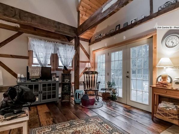 254 Centre St Unit 2