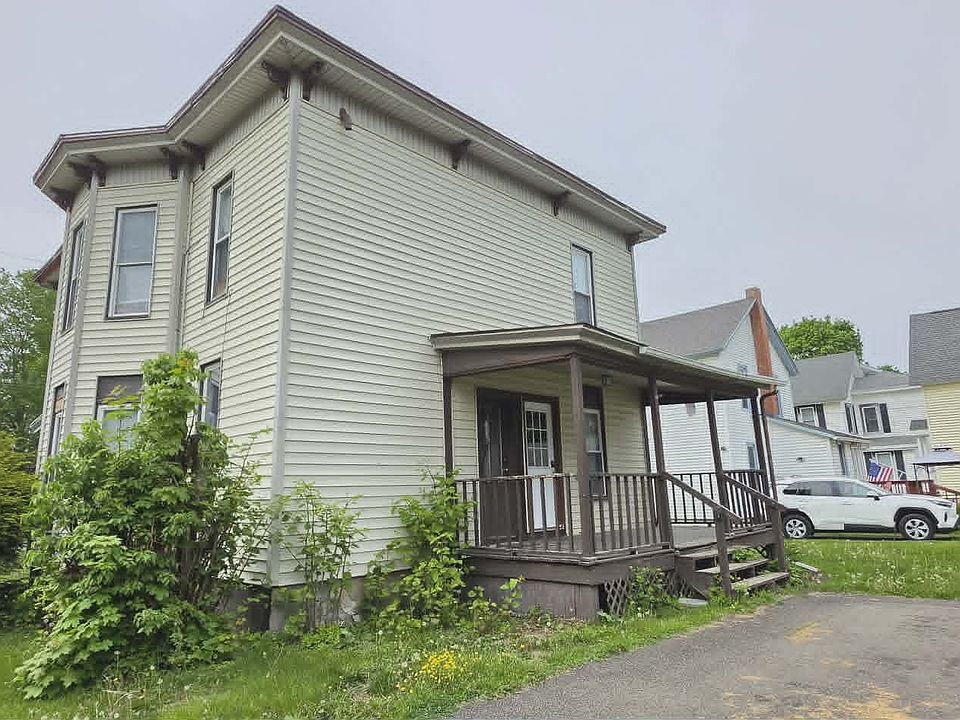 1st image of 17 Park St #1
