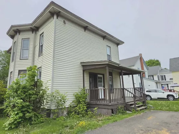 17 Park St #1, Cortland, NY 13045