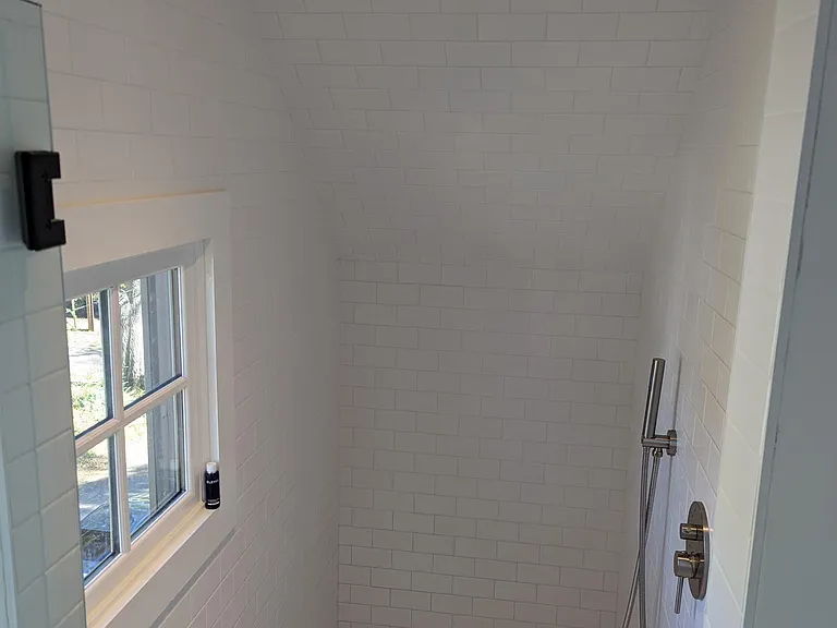 1002 Center St NW — Photo 10