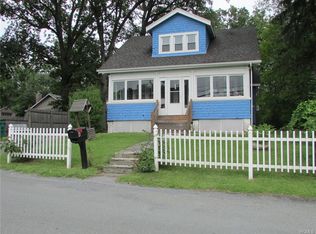 4 Edgewood Ter, Newburgh, NY 12550