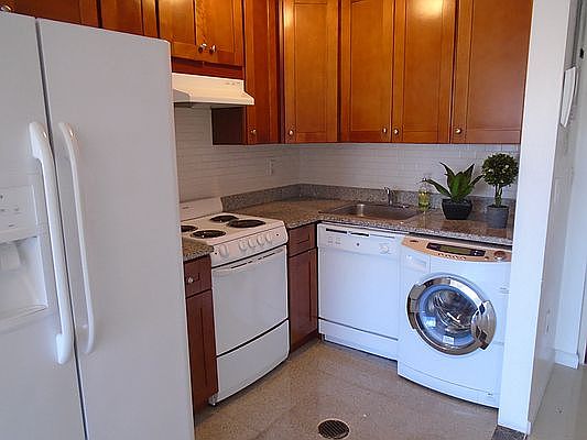 2nd image of 8411 Lander St APT 20