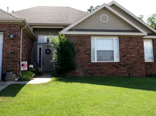 791 Walker St, Centerton, AR 72719