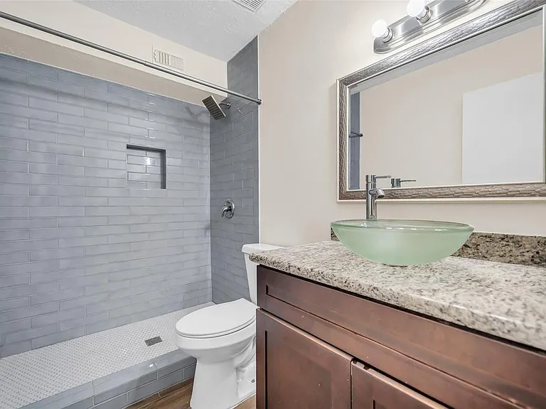 10555 Turtlewood Ct #414 — Photo 24
