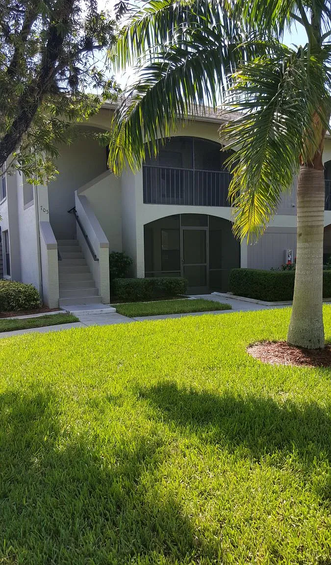 2 bed, 950 sqft, $1,500 — Photo 1