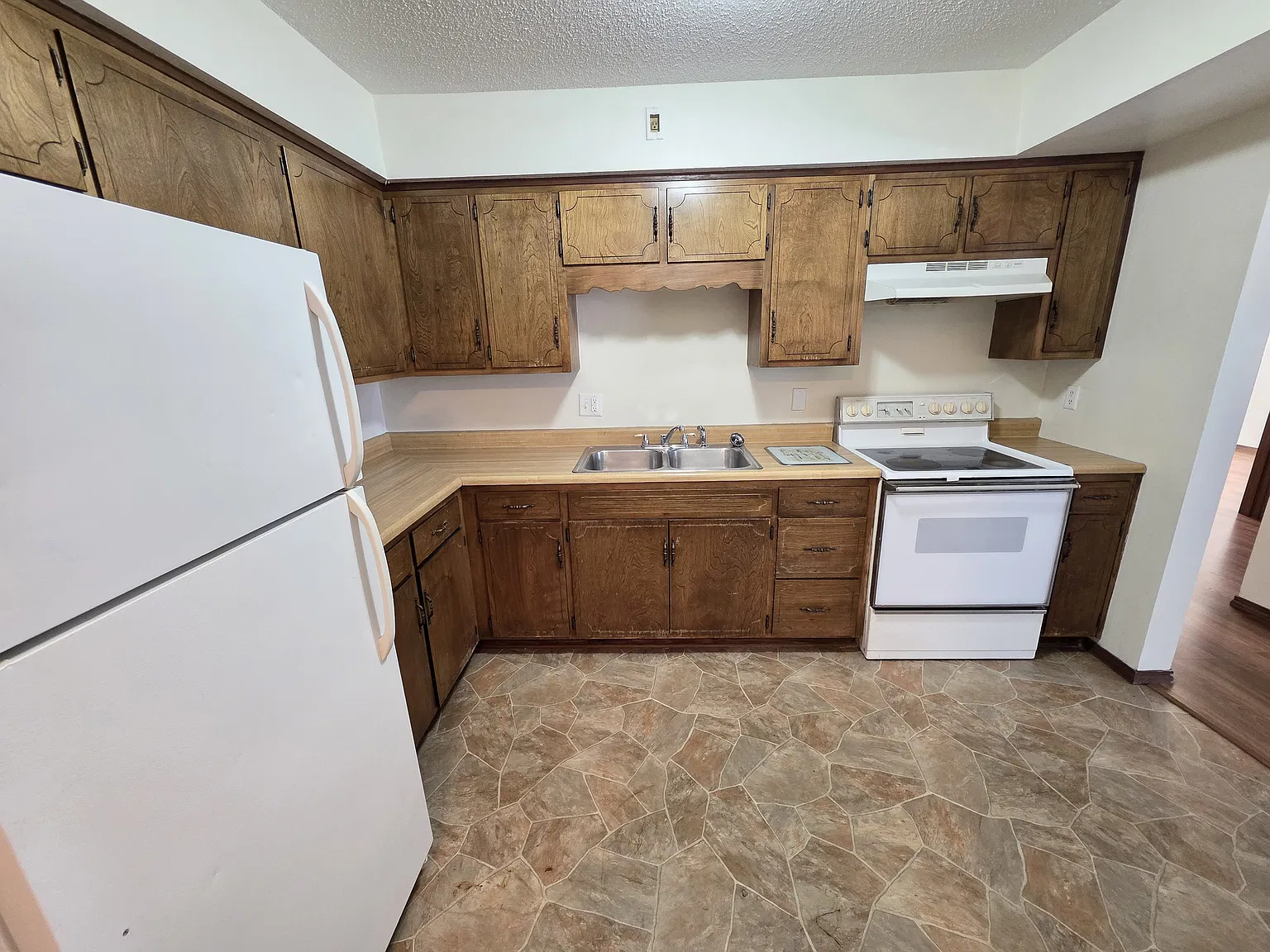 2 bed, 800 sqft, $780 — Photo 4