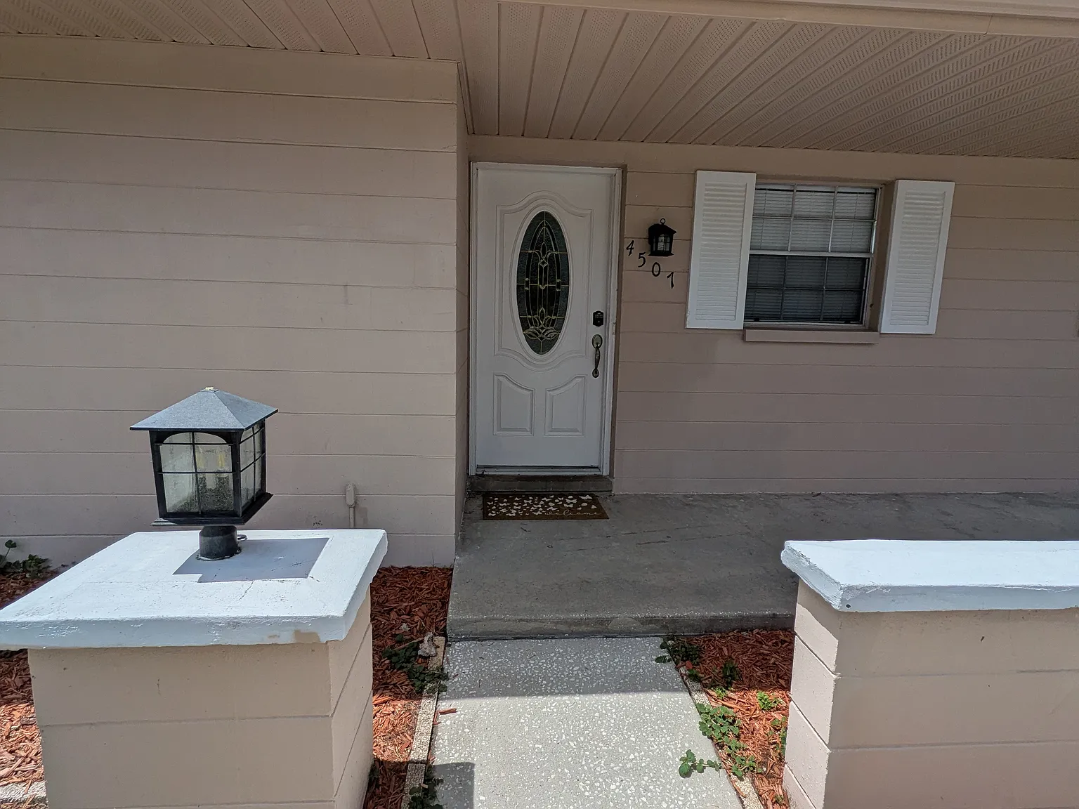 2 bed, 1003 sqft, $1,650 — Photo 2