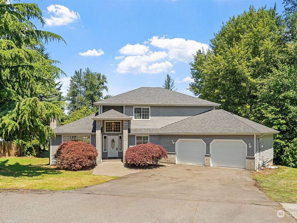 1st image of 7816 201st Avenue Ct E