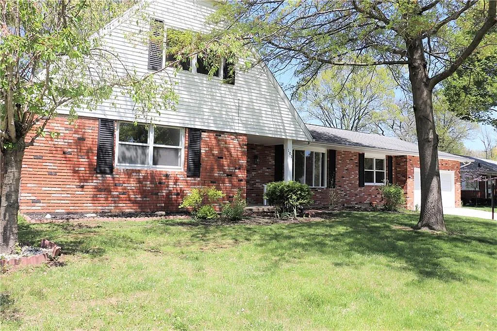 101 Thornhill Dr photo 1
