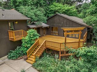 9292 SW View Point Ter, Portland, OR 97219