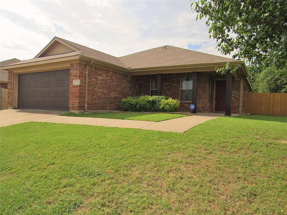1st image of 4005 Garden Springs Dr