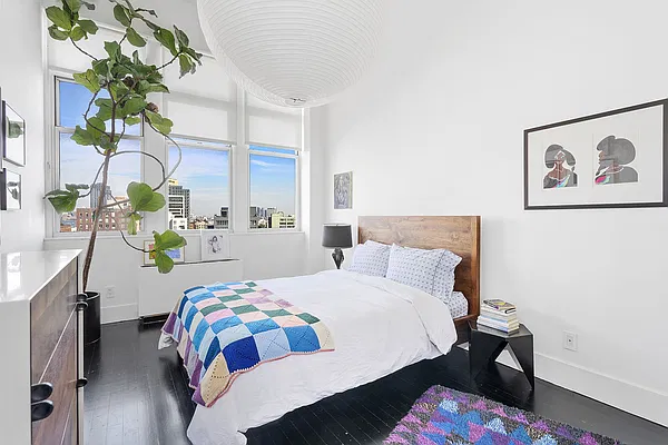 Sold by Compass | media 4