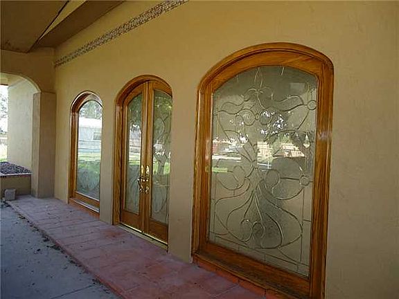 3rd image of 6767 Westside Dr